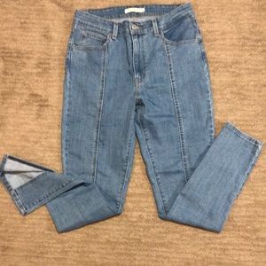 Levi’s Womens 721 High Rise Skinny Jeans